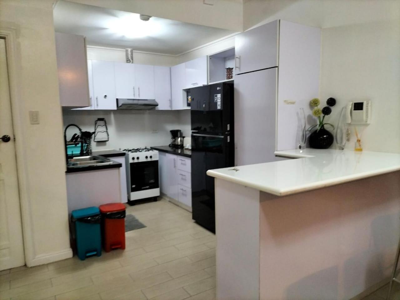 Luxury Spacious 2Br In Salcedo Village Manilla Buitenkant foto