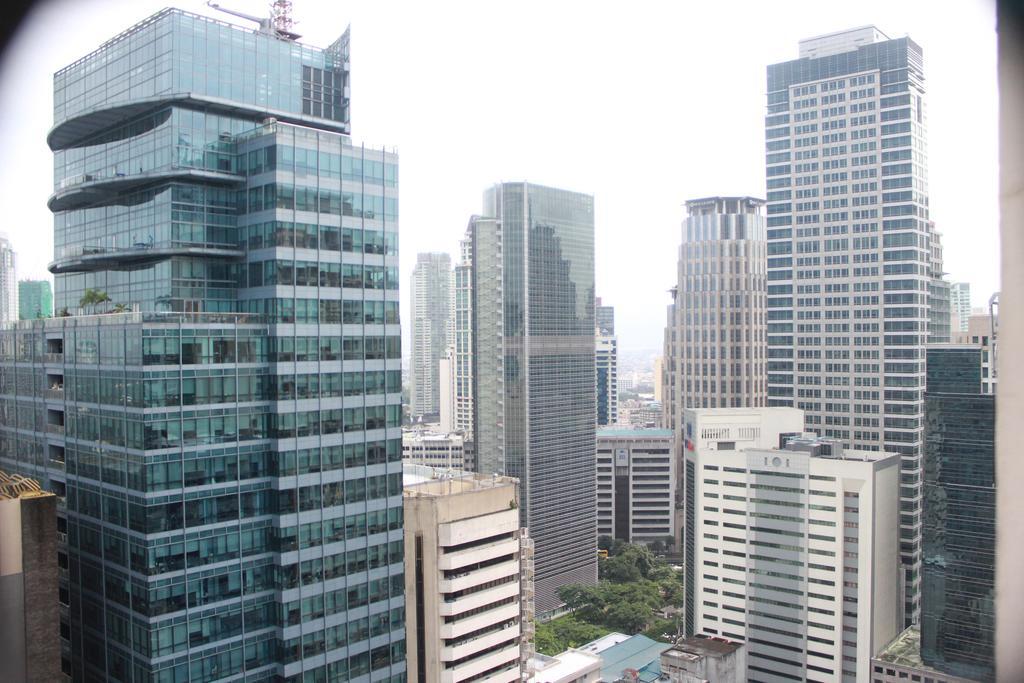 Luxury Spacious 2Br In Salcedo Village Manilla Buitenkant foto