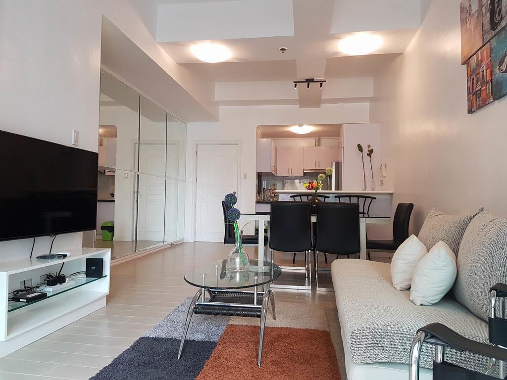 Luxury Spacious 2Br In Salcedo Village Manilla Buitenkant foto
