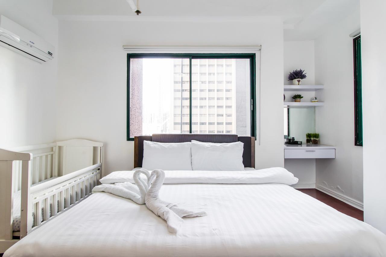 Luxury Spacious 2Br In Salcedo Village Manilla Buitenkant foto
