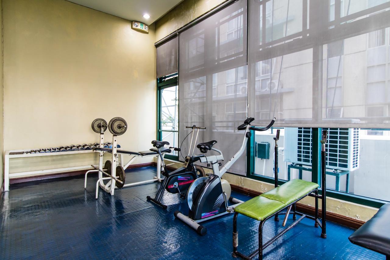 Luxury Spacious 2Br In Salcedo Village Manilla Buitenkant foto