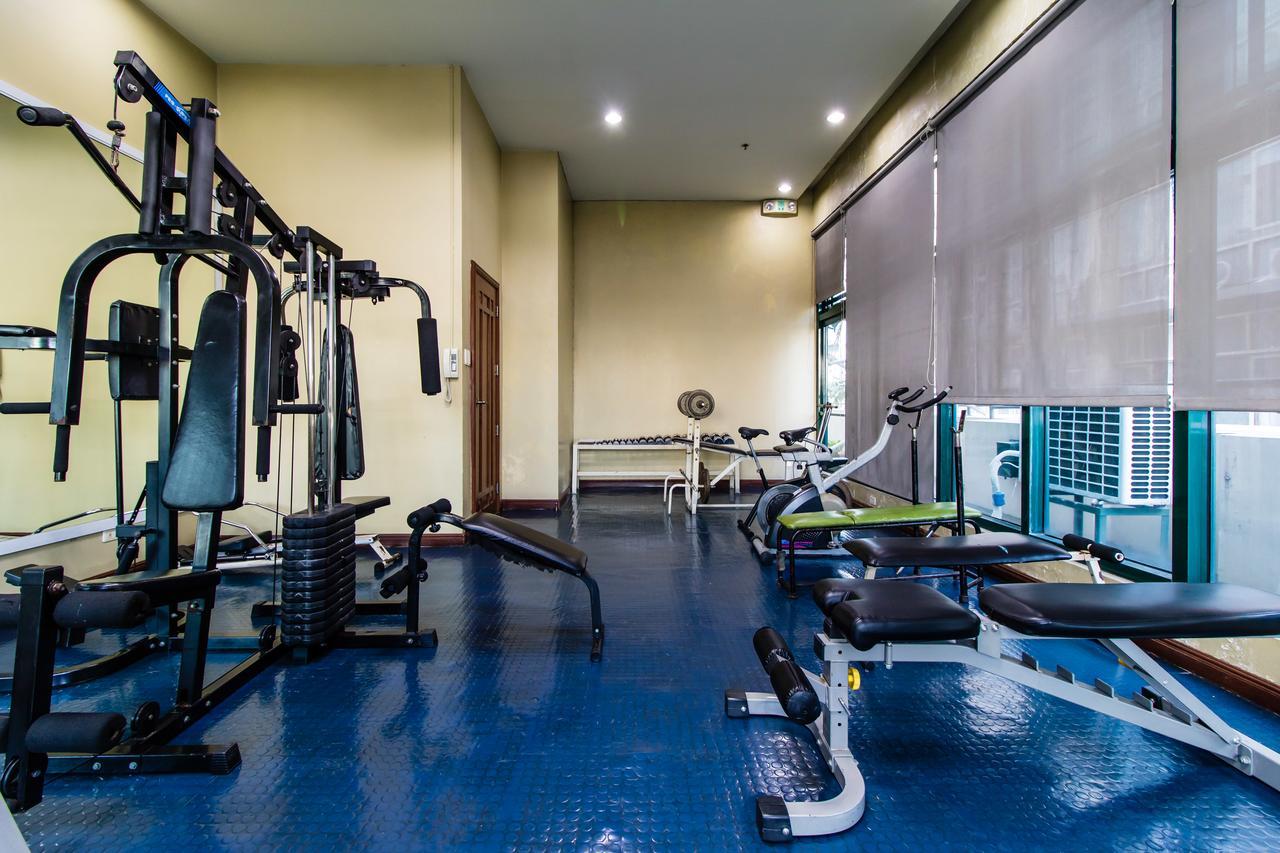 Luxury Spacious 2Br In Salcedo Village Manilla Buitenkant foto