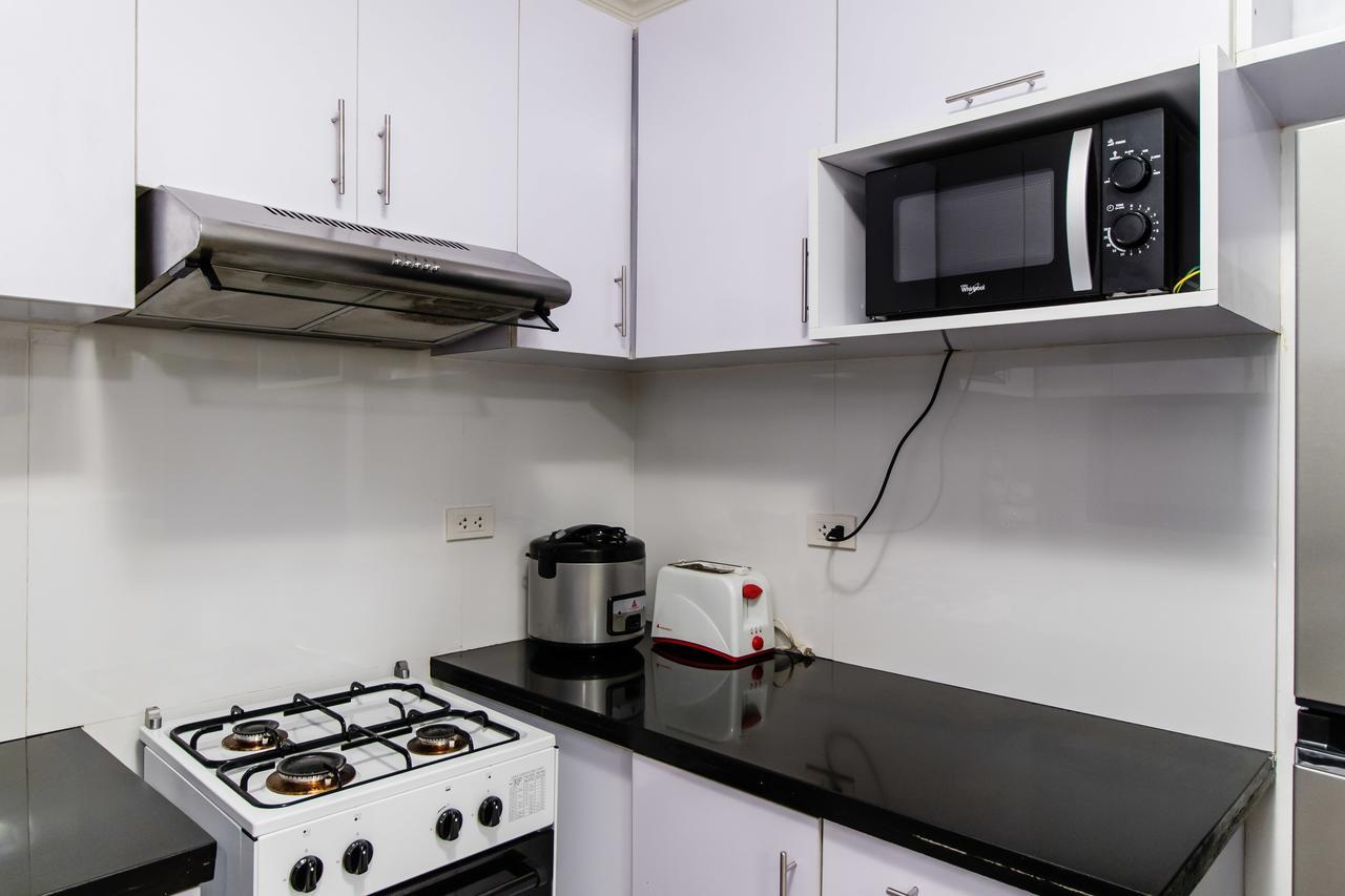 Luxury Spacious 2Br In Salcedo Village Manilla Buitenkant foto