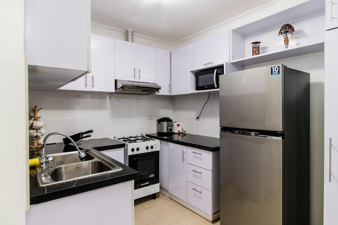 Luxury Spacious 2Br In Salcedo Village Manilla Buitenkant foto